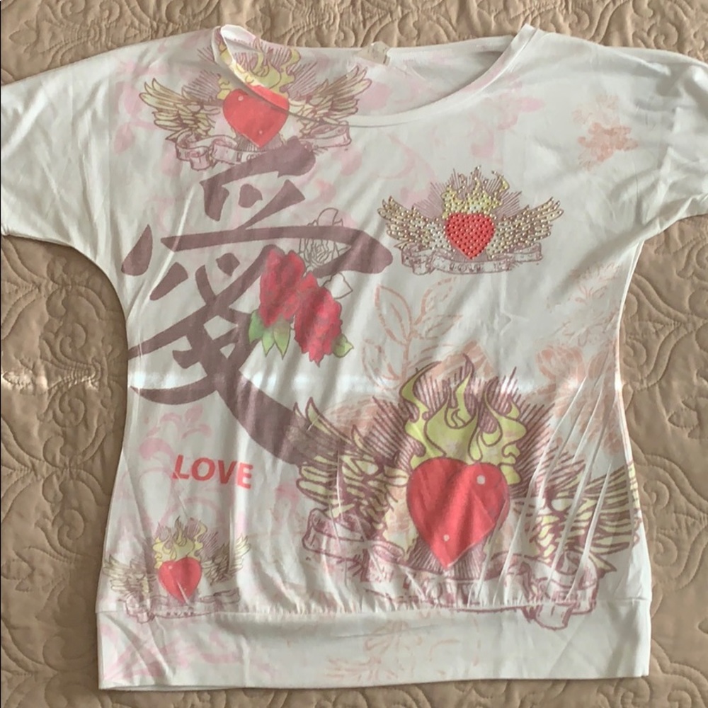 Trendy T-shirt